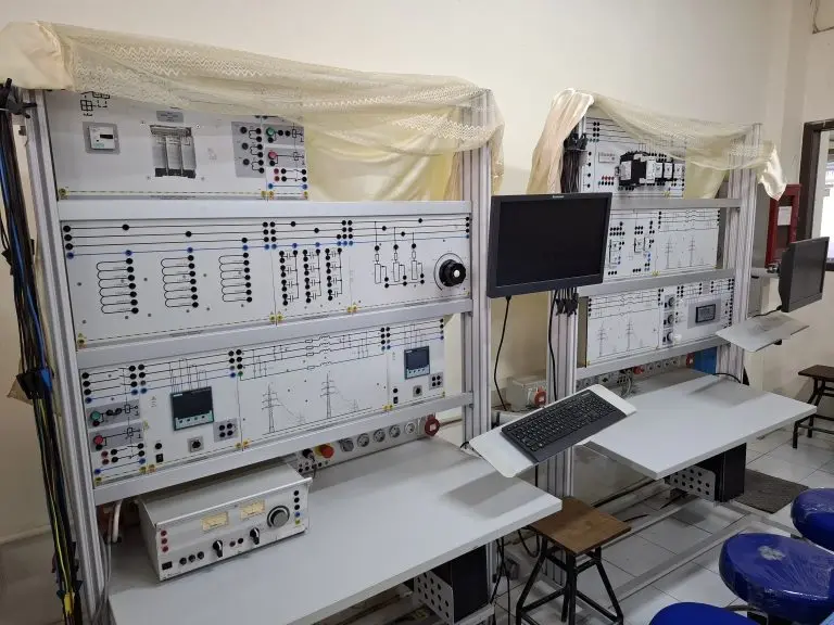 Laboratorium Transmisi dan Distribusi Jaringan